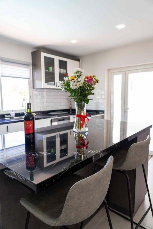 Spacious 3Br Home With Own Private Cozy Pool Koolbaai Eksteriør bilde